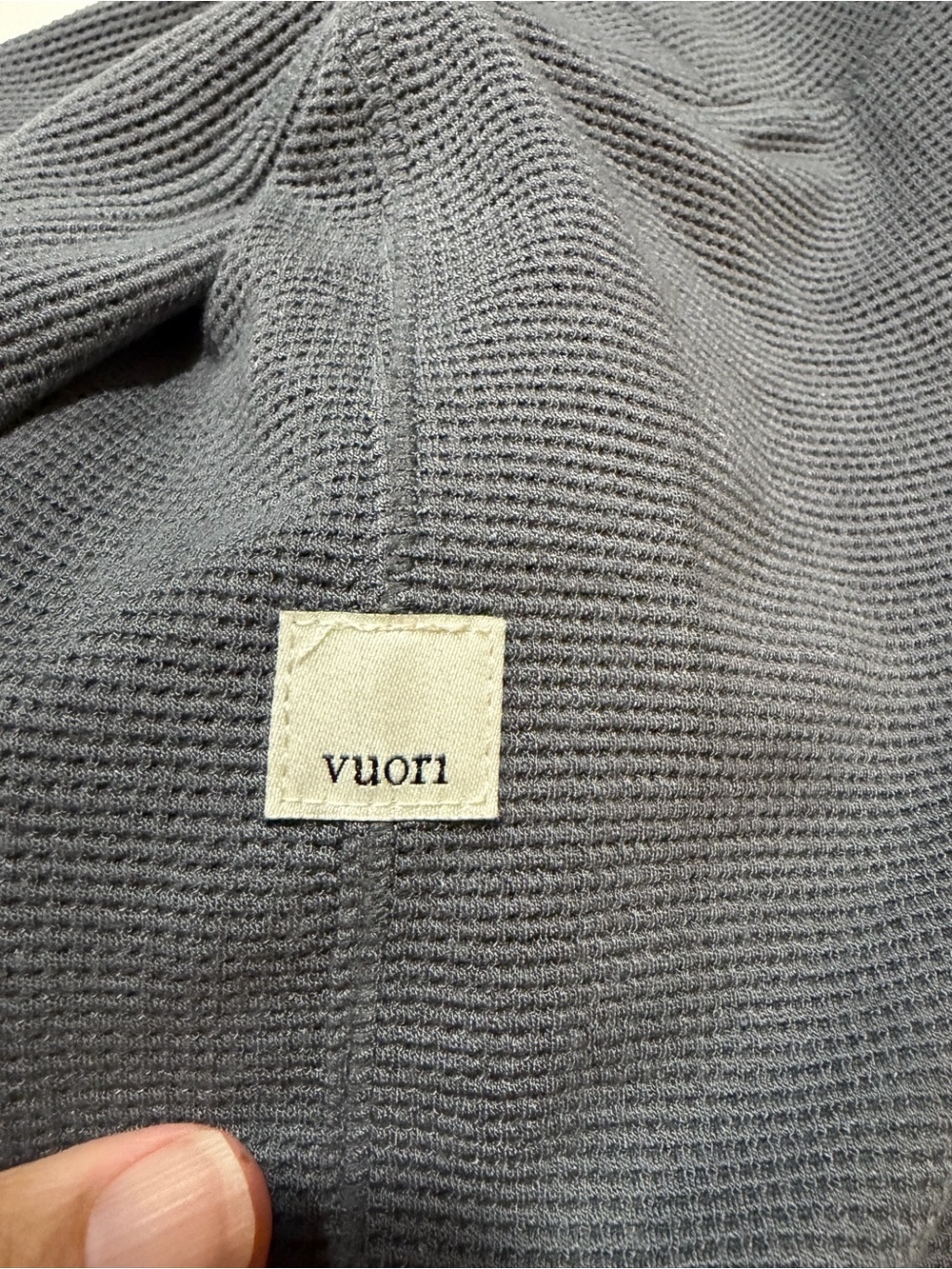 Vuori Women's Gray Textured Leggings - Picture 4 of 5